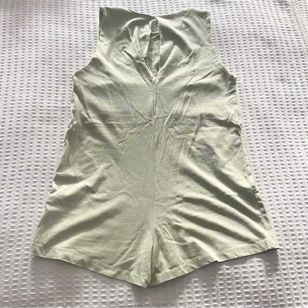 Zara Light Green Sleeveless Romper - Picture 9 of 13